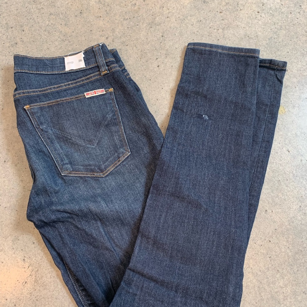 Hudson skinny/ boot cut jean